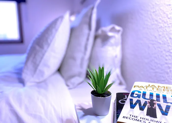 Tropicalidays Cristianos Angel Apartment *