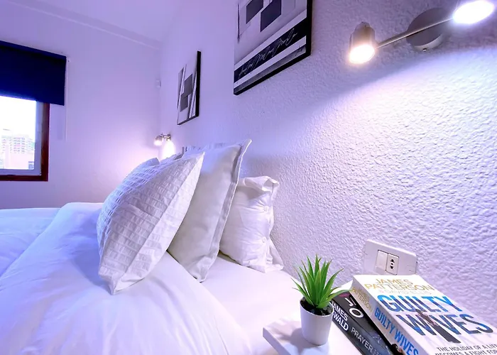 Tropicalidays Cristianos Angel