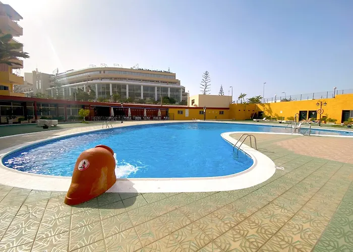 Tropicalidays Cristianos Angel Apartment *